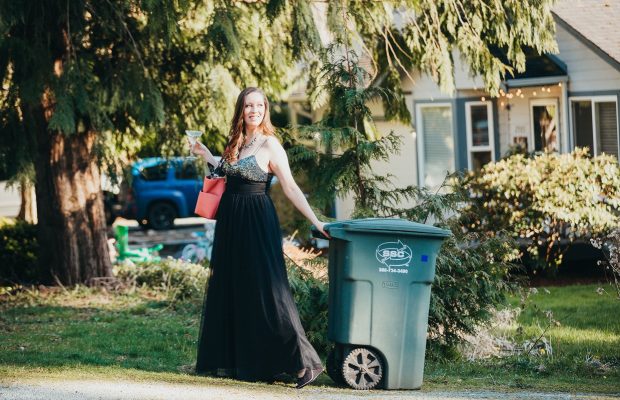 Local neighborhood gets all dressed up for garbage night!